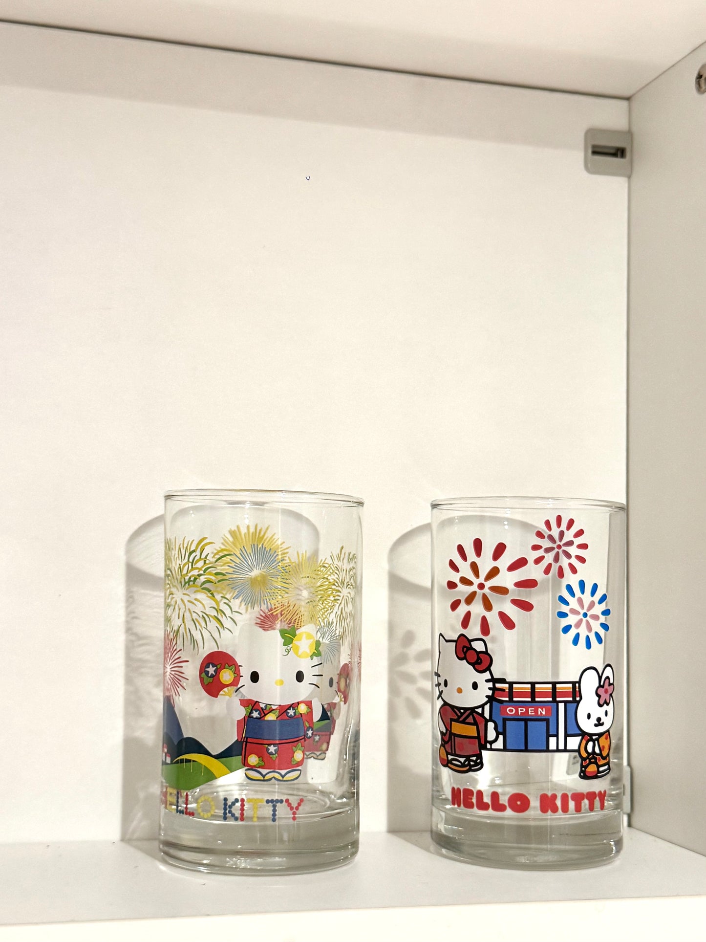 Hello Kitty Fireworks Glass Cup 🎆🐱