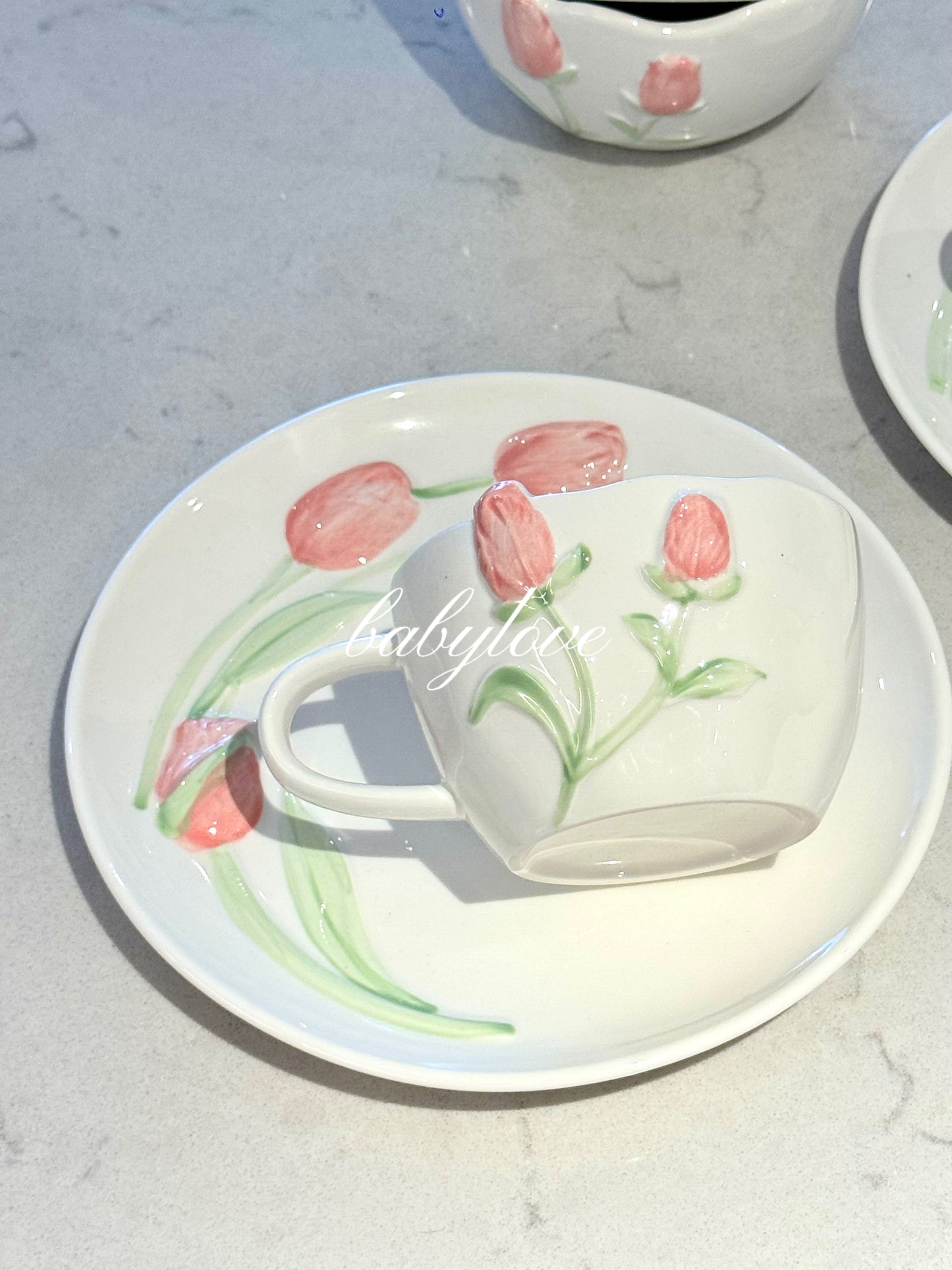 🌷 Hand-Painted Tulip Ceramic Cup &Saucer Set – Romantic Floral Tableware