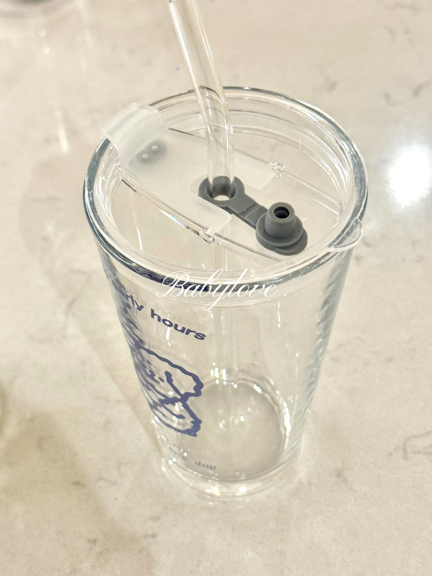 Cute Bear Glass Cup with Lid and Straw – Large Capacity 🐻🥤