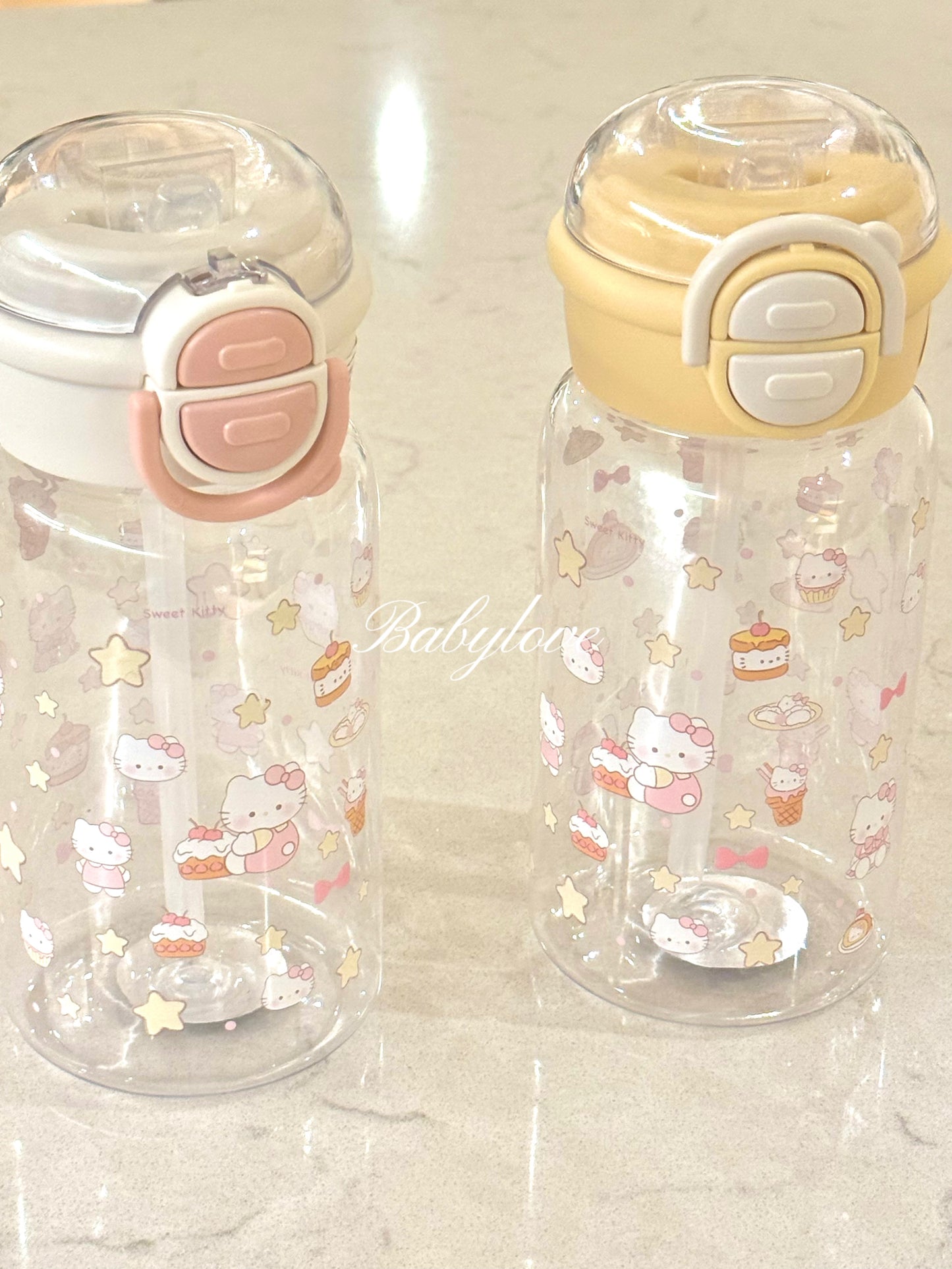 Hello Kitty Food-Grade Plastic Water Bottle with Straw 🌸✨