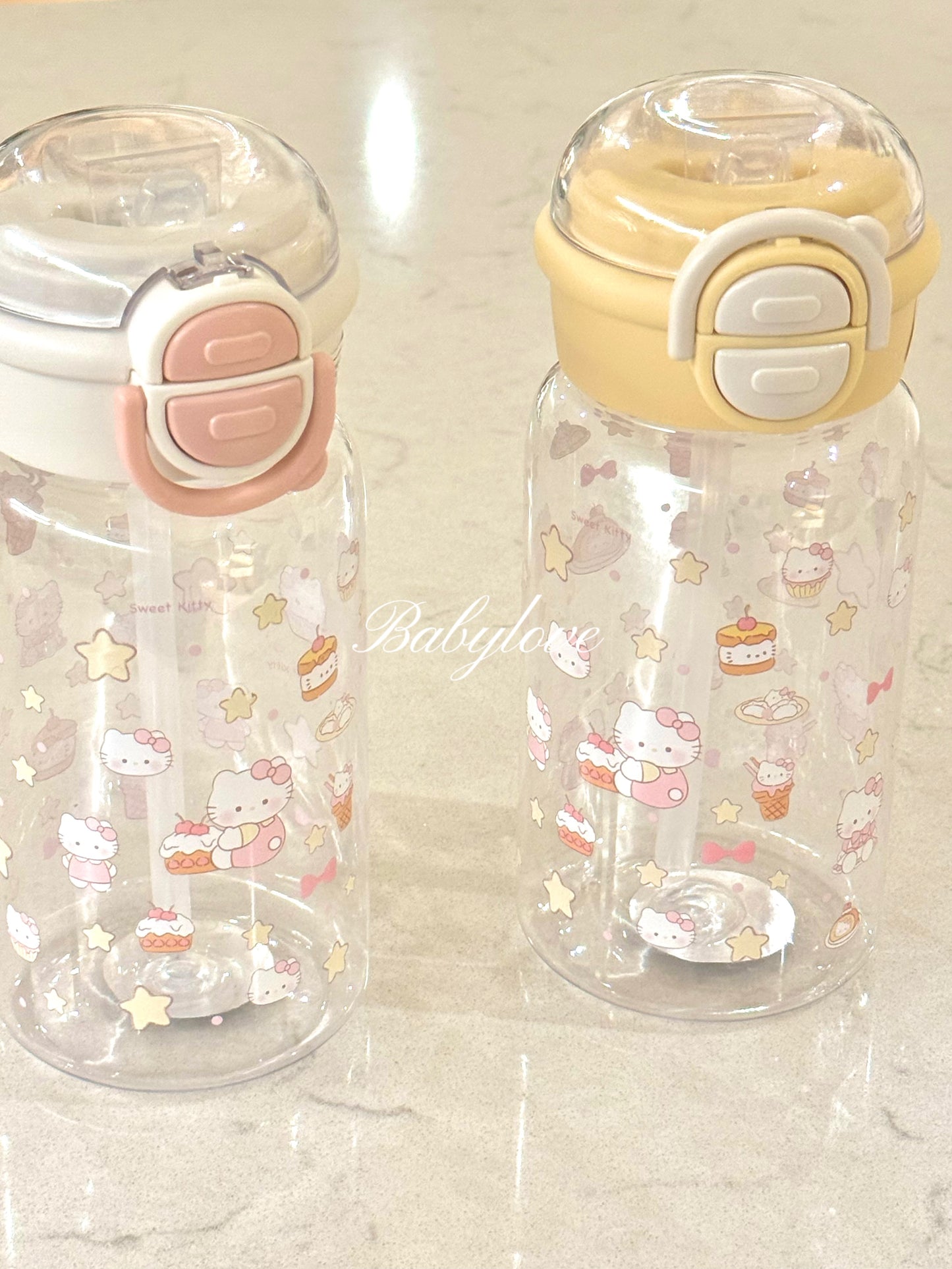 Hello Kitty Food-Grade Plastic Water Bottle with Straw 🌸✨