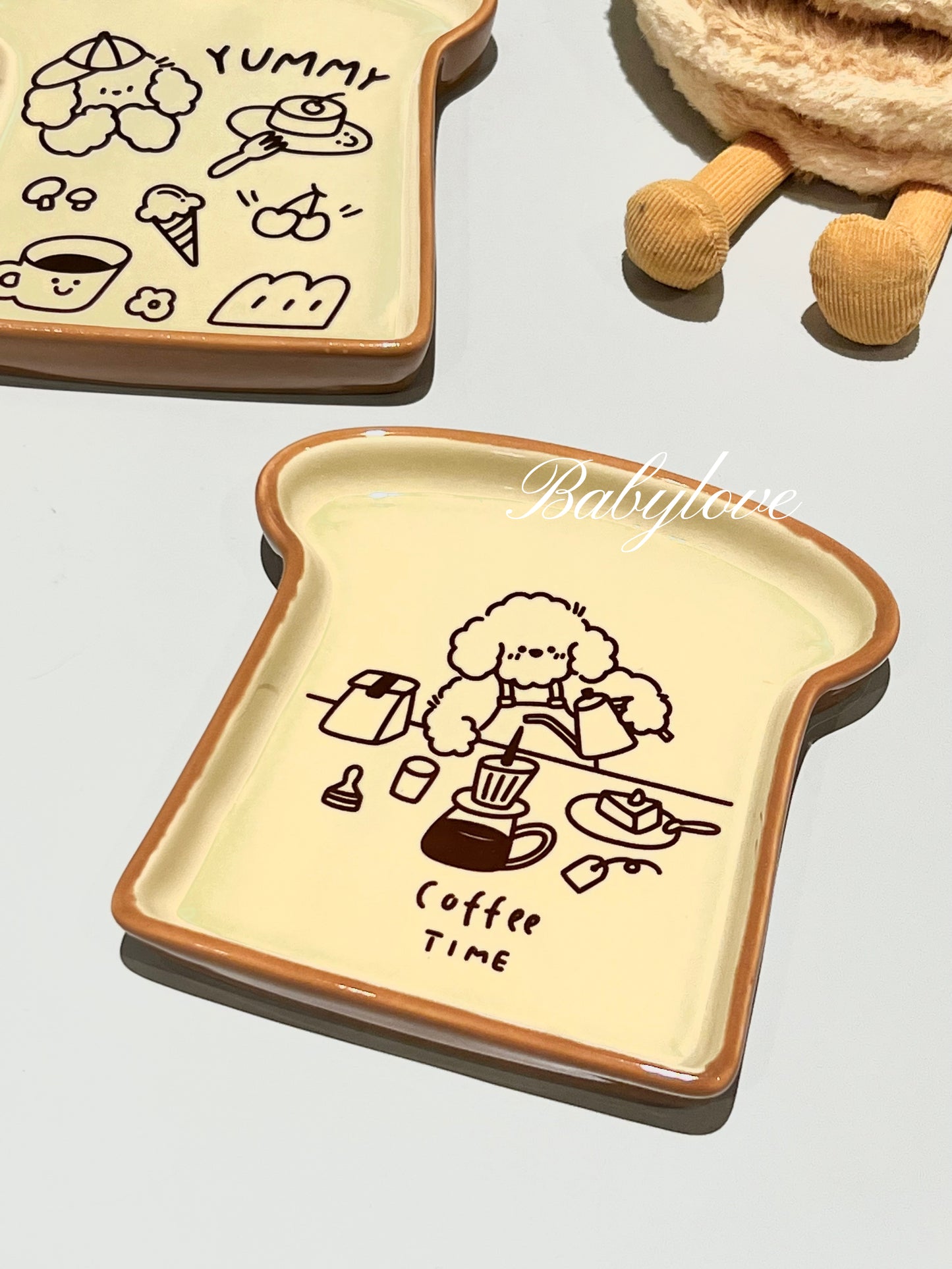 Cute Toast-Shaped Ceramic Plate – Yummy and Coffee Time Design 🍞☕🍳