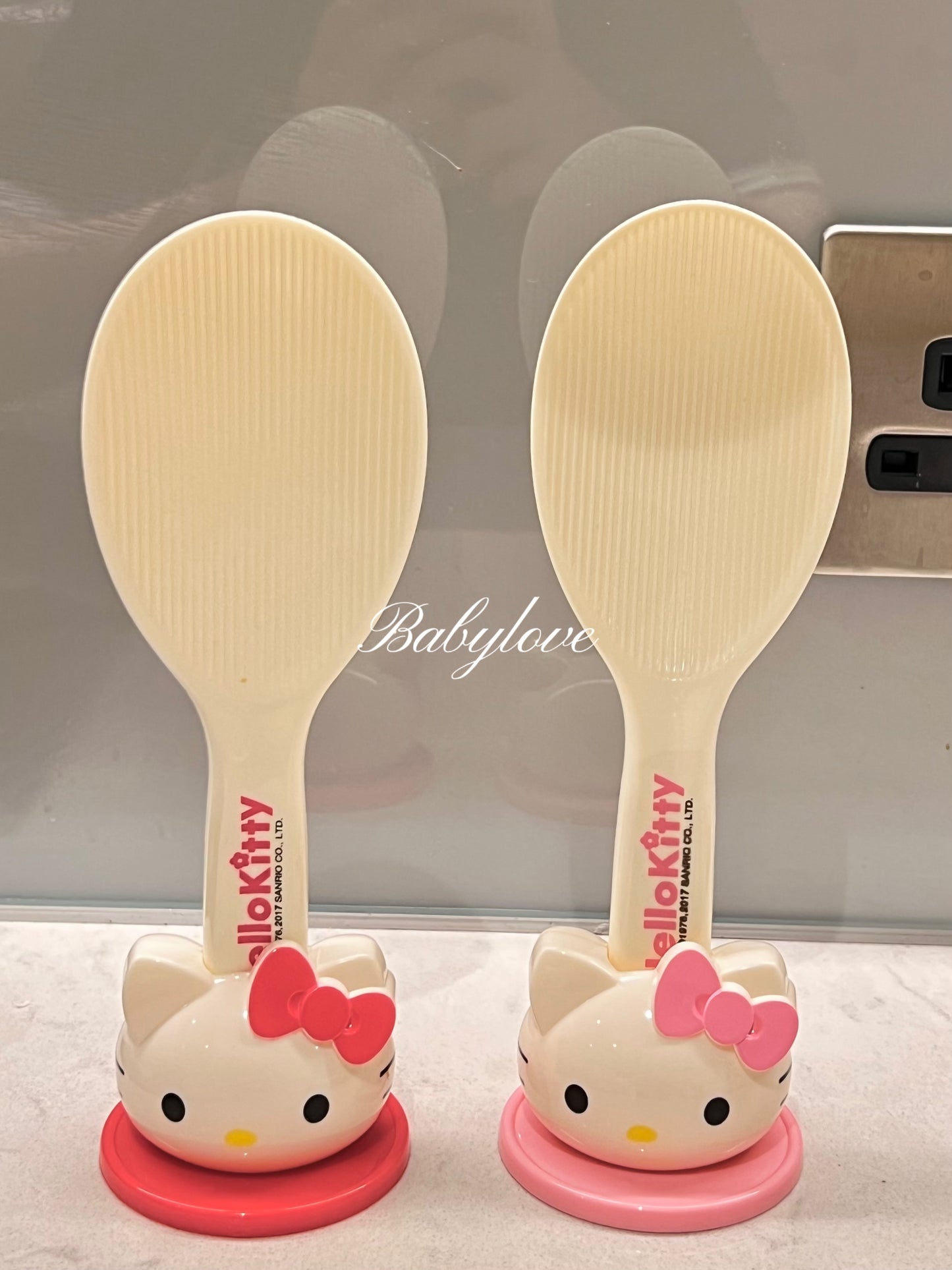✨ Hello Kitty Rice Paddle with Stand – Cute & Practical Kitchen Essential ✨