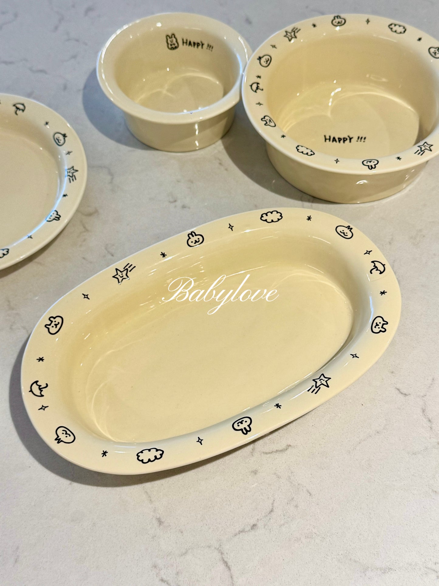 🌟 “HAPPY!!!” Ceramic Tableware Set – Cute Hand-Drawn Style Bowls & Plates