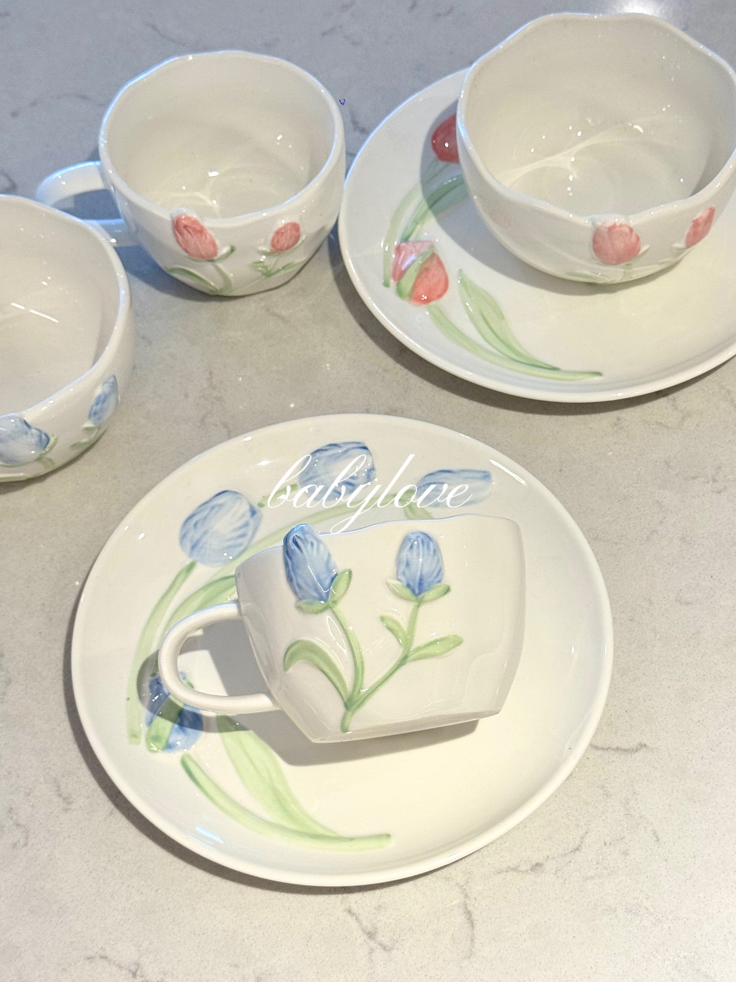 🌷 Hand-Painted Tulip Ceramic Cup &Saucer Set – Romantic Floral Tableware