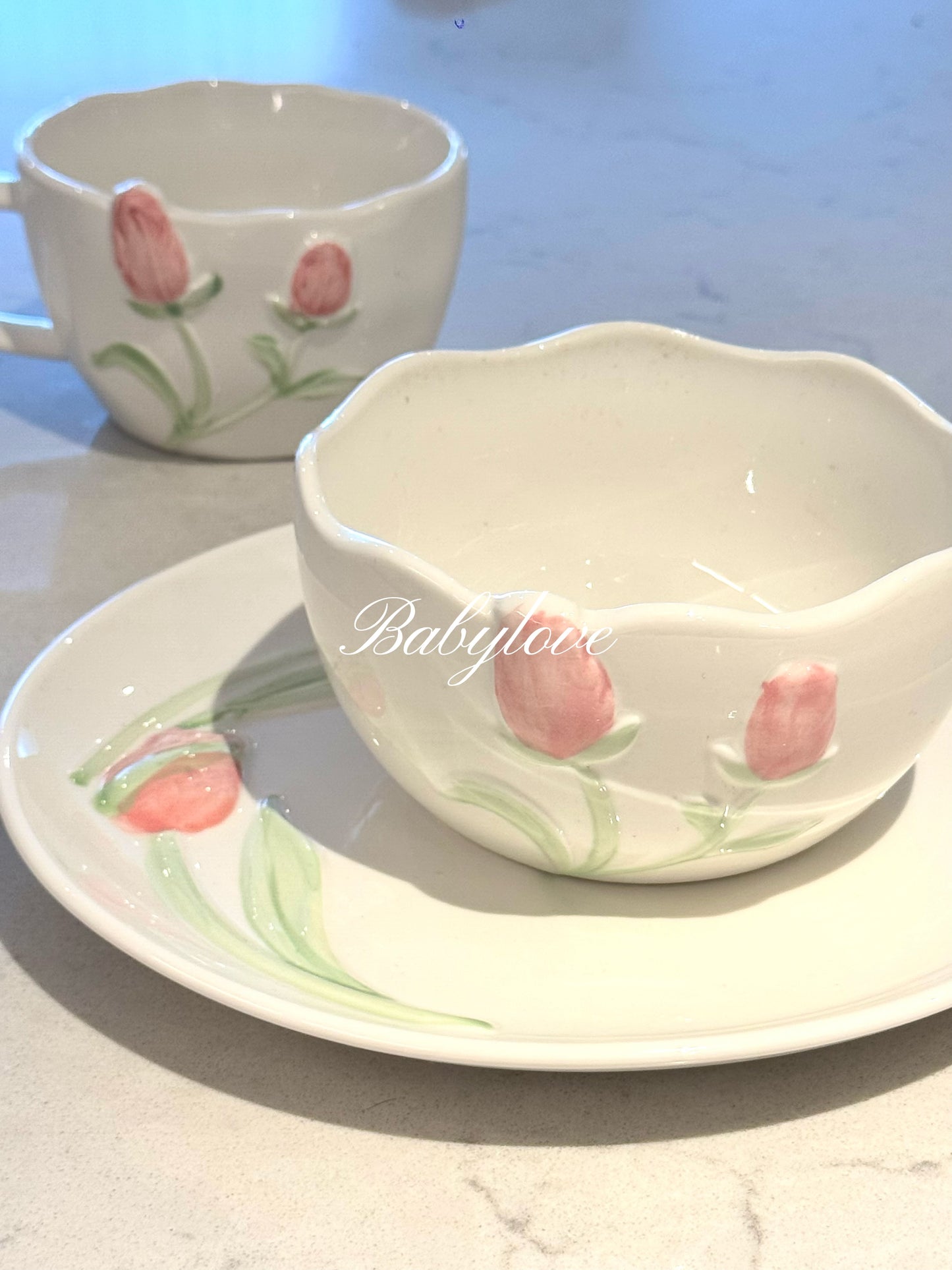 🌷 Hand-Painted Tulip Ceramic Cup &Saucer Set – Romantic Floral Tableware